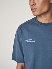 texte Bleu script - Coupe ample - T-shirt épais imprimé graphique - Image 6 de 11