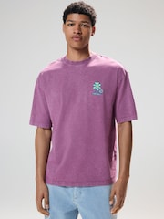 Morado - Corte amplio - Camiseta con estampado gráfico - Imagen 3 de 9