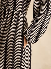 Joules Nia Black & Tan V-Neck Long Sleeve Midaxi Dress - Image 4 of 6