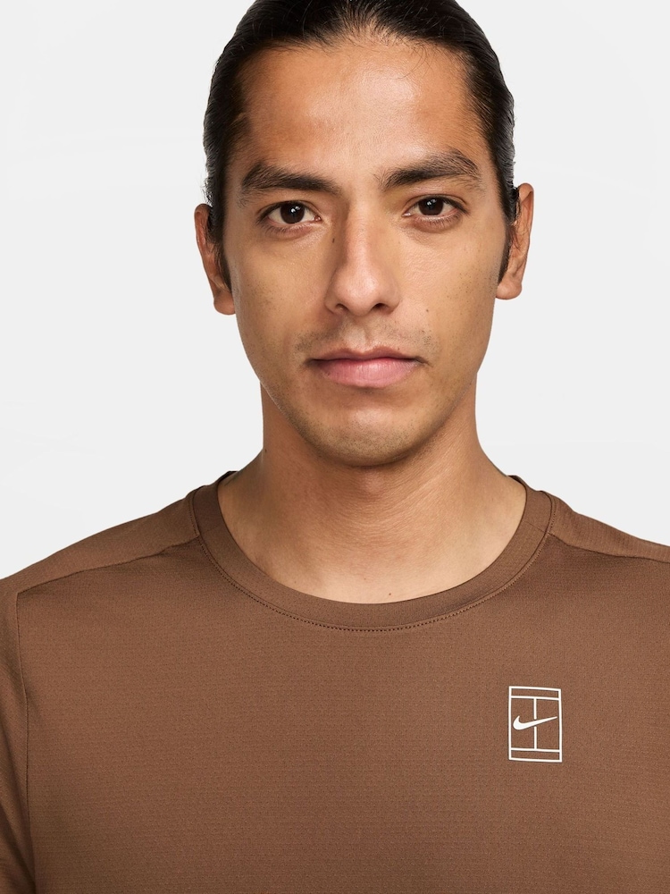 Nike Brown Court Advantage Dri-FIT Tennis Top - Image 3 of 3