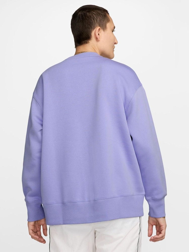 Nike Lilac Ice Oversized Phoenix Fleece Crew Neck Sweatshirt - Image 4 of 4 Nike Lilac Ice Oversized Phoenix Fleece Crew Neck Sweatshirt - Image 4 of 4