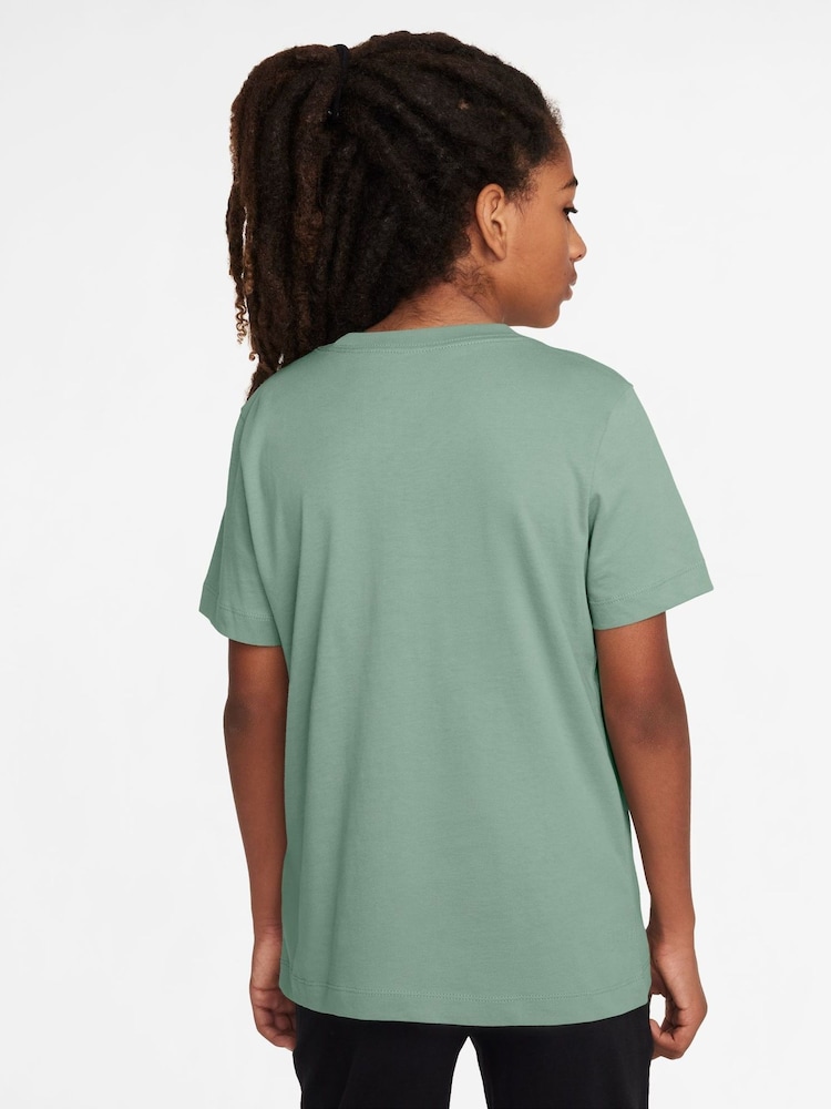 Nike Steam Green Club 100% Cotton T-Shirt - Image 2 of 3