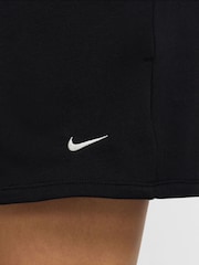 Черный - Nike Chill Terry Mid Rise 4" Шорты из французского терри - Изображение 6 из 7
