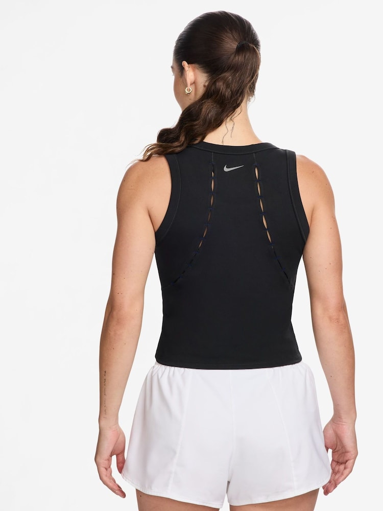 Nike One Fitted Dri-FIT Tank Top - Imagen 2 de 3