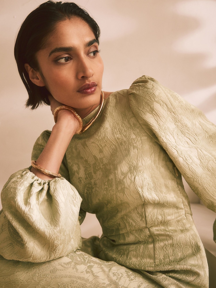 Sage Green Long Sleeve Waisted Puff Sleeve Jaquard Maxi Dress - Image 3 of 8