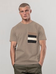 Grau - Religion T-Shirt mit Stricktasche aus 100 % Baumwolle - Bild 1 von 4