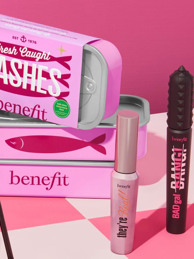 Benefit Fresh Caught Lashes BADgal BANG! and They're Real! Mascara Gift Duo (Worth £54) - Image 2 of 5