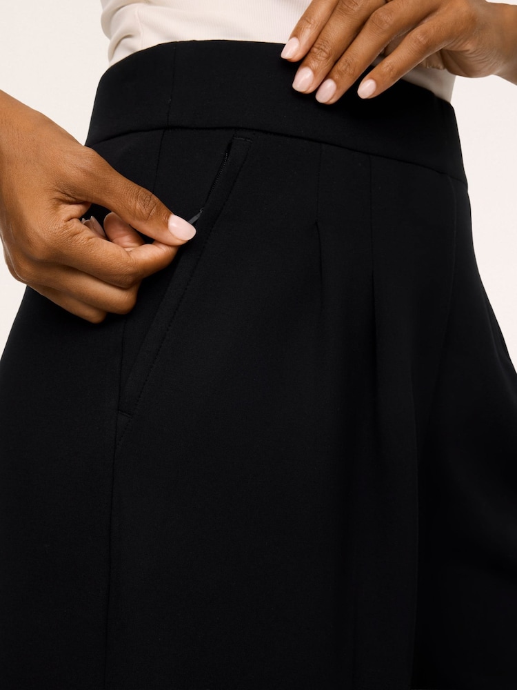 Spanx Black Perfect Fit Ponte Pleated Wide Leg Trousers - Image 4 of 4