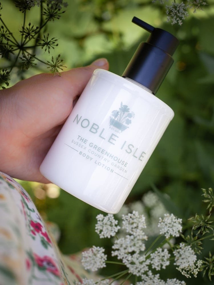 Noble Isle The Greenhouse Body Lotion 250ml - Image 2 of 3