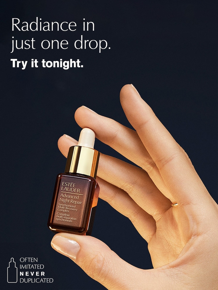 Estée Lauder Advanced Night Repair Eye Creme 3-Piece Skincare Gift Set (Worth £92) - Image 2 of 4