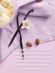 Baylis & Harding Jojoba, Vanilla & Almond Oil Gift Wrapped Candlelit Gift Set - Image 3 of 5