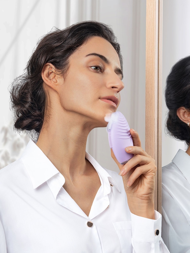 FOREO LUNA 4 Smart Facial Cleansing Firming Massage Device For Men - Image 1 of 2