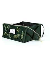 The Flat Lay Co. Velvet Embroidered Open Flat Box Bag - Image 2 of 5