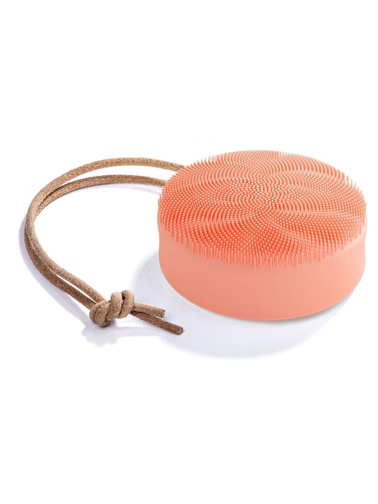 FOREO LUNA 4 Body T Sonic Massaging Body Brush for All Skin Types Peach Perfect - Image 5 of 5 FOREO LUNA 4 Body T Sonic Massaging Body Brush for All Skin Types Peach Perfect - Image 5 of 5