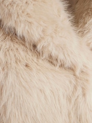 River Island Cream Petite Short Faux Fur Jacket - Image 4 of 4