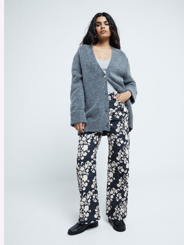 River Island Black Petite Relaxed Straight Floral 100% Cotton Jeans - Image 1 of 6 River Island Black Petite Relaxed Straight Floral 100% Cotton Jeans - Image 1 of 6