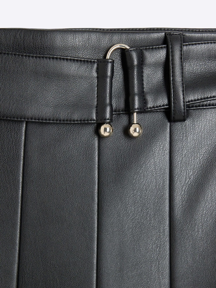 River Island Black Faux Leather Pleated Midi Skirt - Image 4 of 4 River Island Black Faux Leather Pleated Midi Skirt - Image 4 of 4