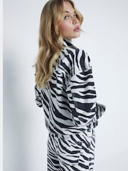 River Island Black Cropped Zebra Print 100% Cotton Denim Jacket - Image 2 of 4
