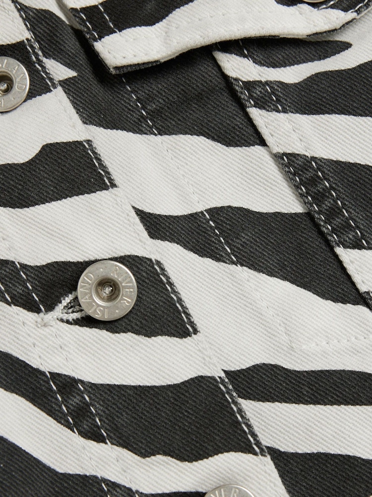 River Island Black Cropped Zebra Print 100% Cotton Denim Jacket - Image 4 of 4