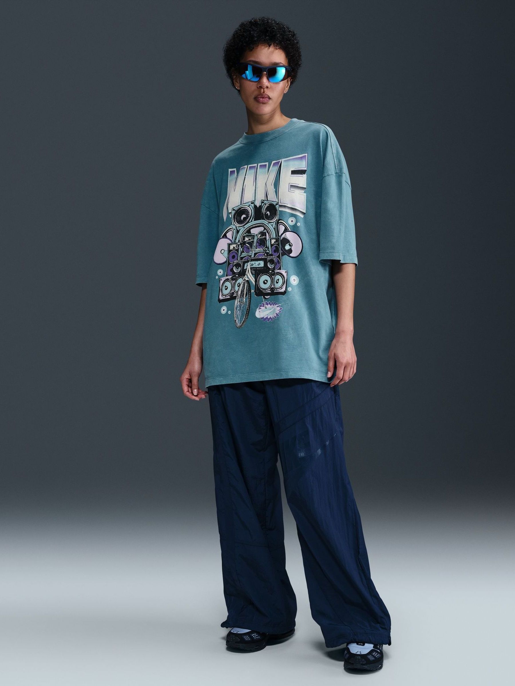 Comprar Camiseta Nike Oversized Sportswear de Manga Curta 100