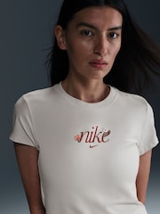 Nike Light Wood Natural Sportswear Chill Knit T-Shirt - Image 4 of 5