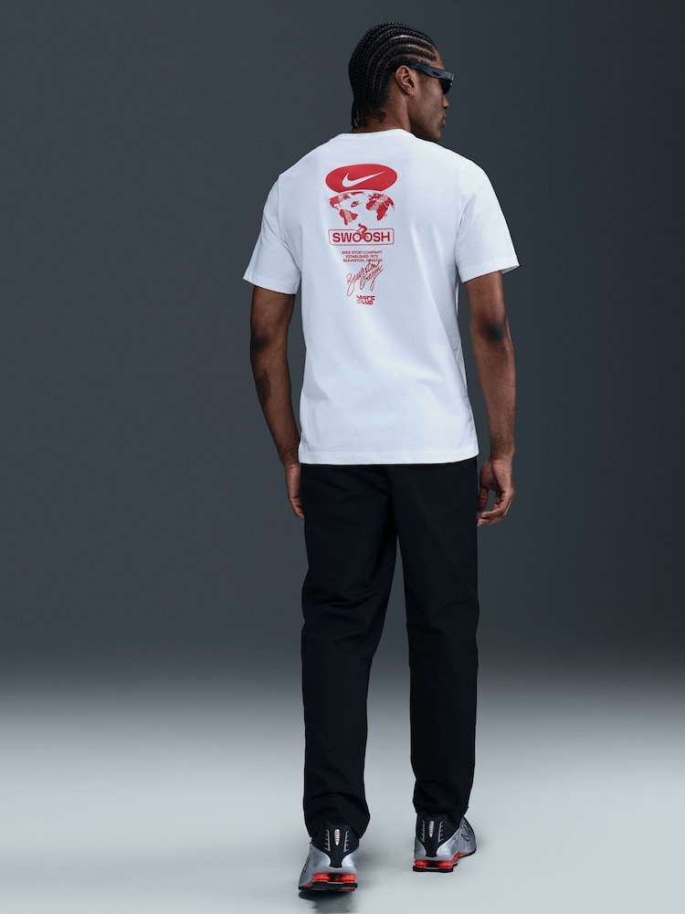 Nike White Sportswear Swoosh Back Graphic 100% Cotton T-Shirt - Image 2 of 5 Nike White Sportswear Swoosh Back Graphic 100% Cotton T-Shirt - Image 2 of 5