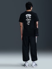 Nike Black Sportswear Swoosh Back Graphic 100% Cotton T-Shirt - Image 2 of 5