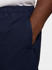 Obsidiana - Nike Club Washed Flow 100% Cotton Shorts - Imagen 12 de 15