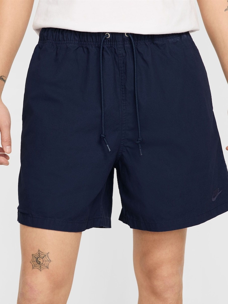 Obsidiana - Nike Club Washed Flow 100% Cotton Shorts - Imagen 2 de 15
