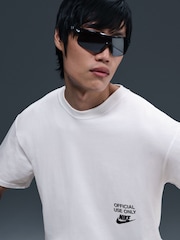 Weiß - Nike Sportswear Official Use Only Back Graphic T-Shirt - Bild 5 von 6