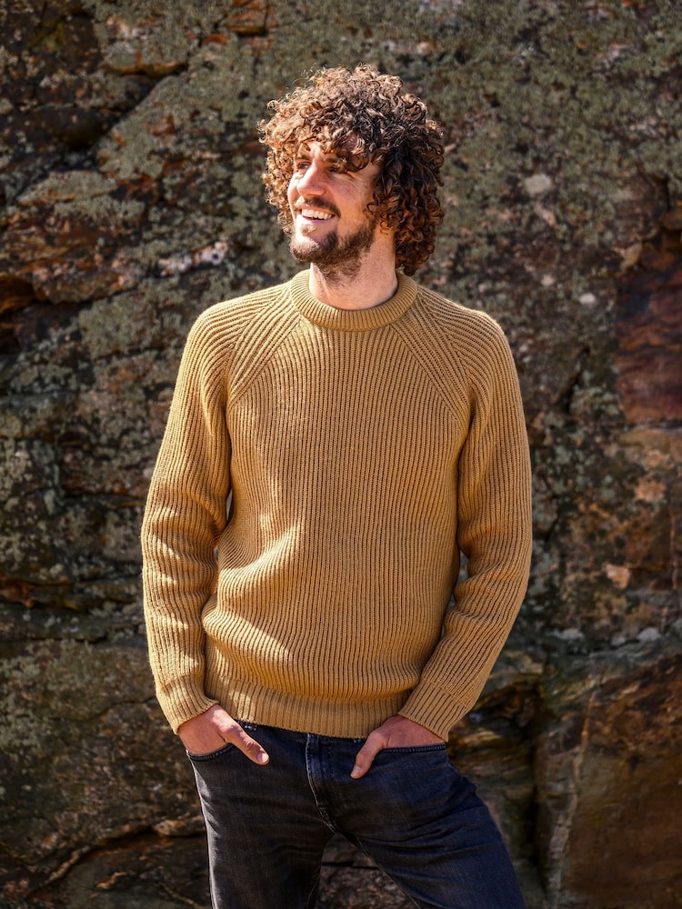 Celtic & Co. Mens Fishermans Ribbed Jumper - Image 2 of 6 Celtic & Co. Mens Fishermans Ribbed Jumper - Image 2 of 6