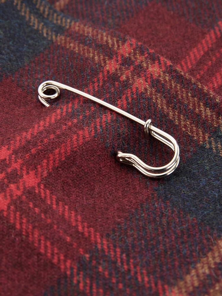 Celtic & Co. Midi Celt Kilt Skirt - Image 5 of 7