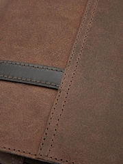 Celtic & Co. Trim Leather Brown Wash Bag Roll - Image 8 of 8