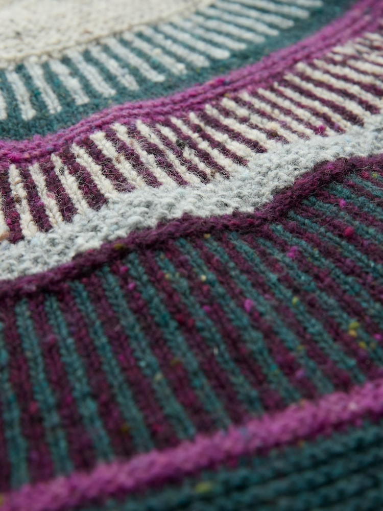 Celtic & Co. Statement Donegal Jumper - Image 2 of 5
