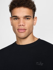 Nike Black Oversized Club Crew Sweatshirt - Image 3 of 6