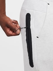 Белый - Спортивные брюки из флиса Nike Tech - Изображение 4 из 8