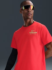 Nike Crimson London Marathon Running T-Shirt - Image 3 of 5