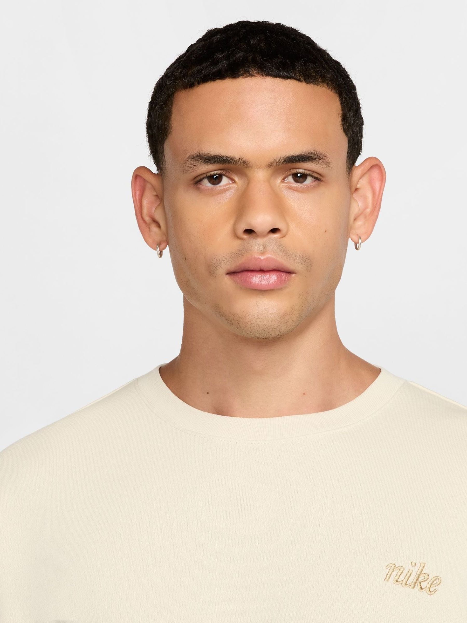 nike cream oversized sweatshirt