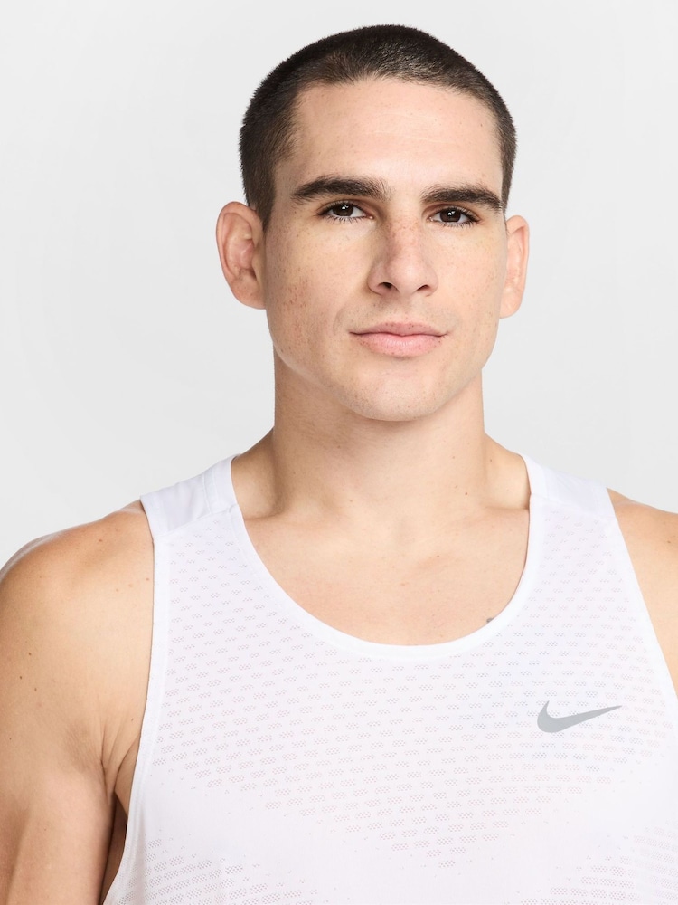 Nike White Stride Dri-FIT ADV Running Vest Top - Image 4 of 9