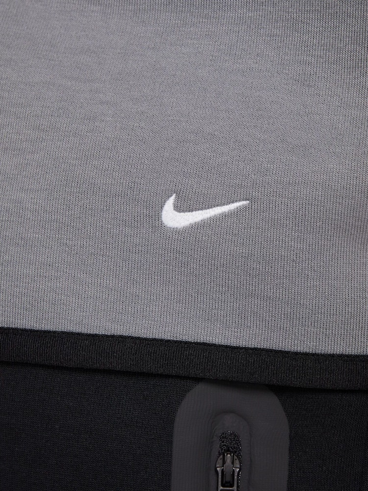 Nike Smoke Grey Tech Fleece Zip-Up Hoodie - Image 9 of 9