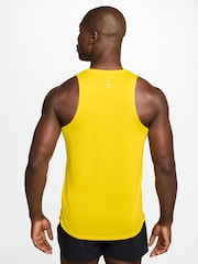 Nike Lightening Yellow Stride Dri-FIT ADV Running Vest Top - Image 2 of 4