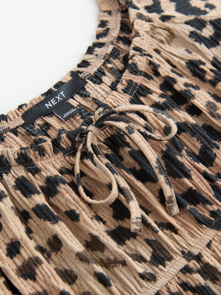 Leopardenmuster - Kurzärmeliges Minikleid aus Jersey mit Bindeband vorn - Image 6 of 7