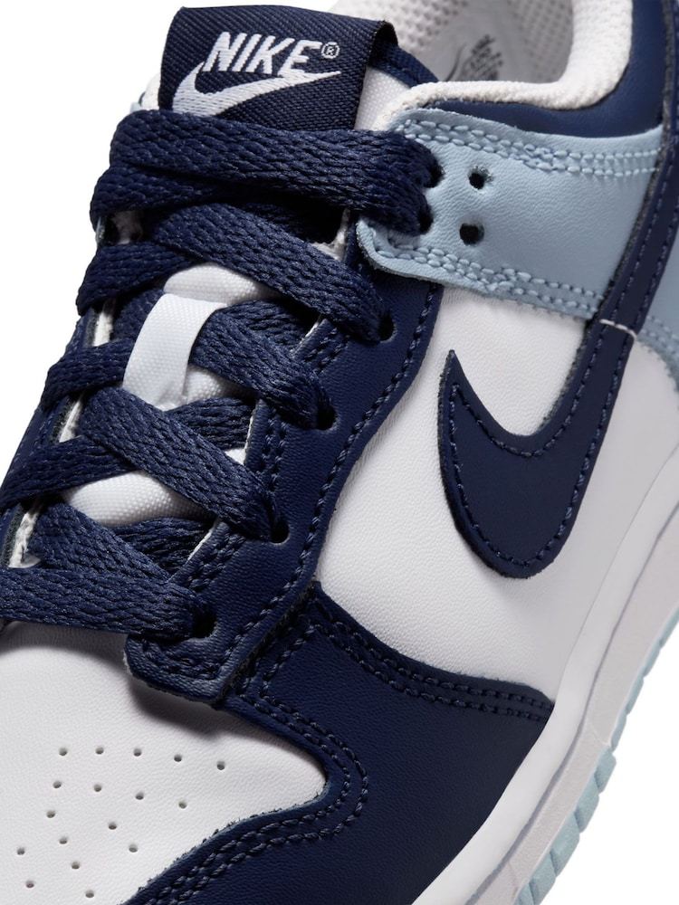 Nike White/Navy Blue Junior Dunk Low Trainers - Image 9 of 10