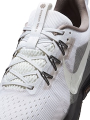 Nike white ReactX Pegasus Trail 5 Running Trainers - Image 9 of 11