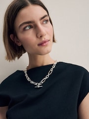 Silver Tone Chunky T-Bar Necklace - Image 2 of 8