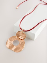 Tono dorado - Cord Necklace - Imagen 5 de 6