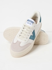 Sneaker - Bild 3 von 3
