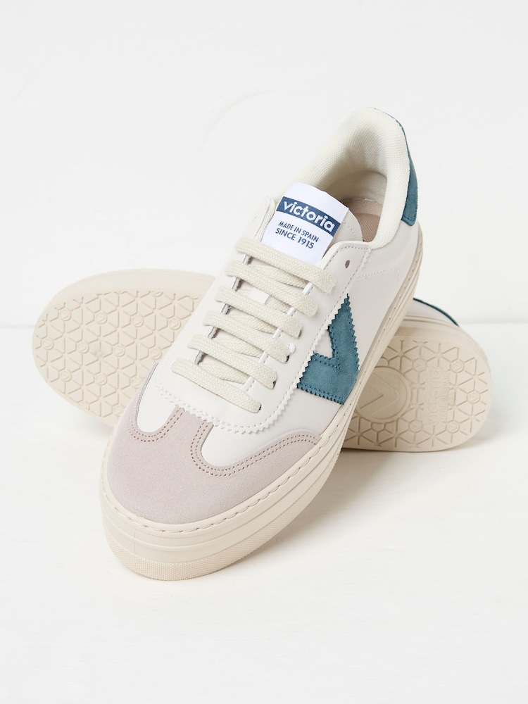Sneaker - Bild 3 von 3