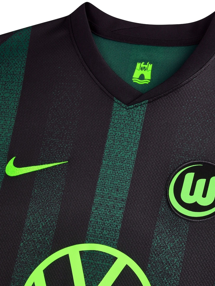 Nike Black VfL Wolfsburg Away Stadium Shirt 2024-25 - Image 4 of 4 Nike Black VfL Wolfsburg Away Stadium Shirt 2024-25 - Image 4 of 4