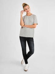 JoJo Maman Bébé Black Oversized Boyfriend Maternity T-Shirt - Image 3 of 4